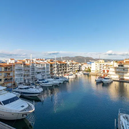 Apartment Club Nautic-24 By Interhome